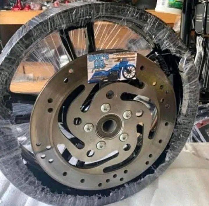 Harley-Davidson OEM Enforcer Wheels & Rotors – Vivid Black Powder Coat - Image 3