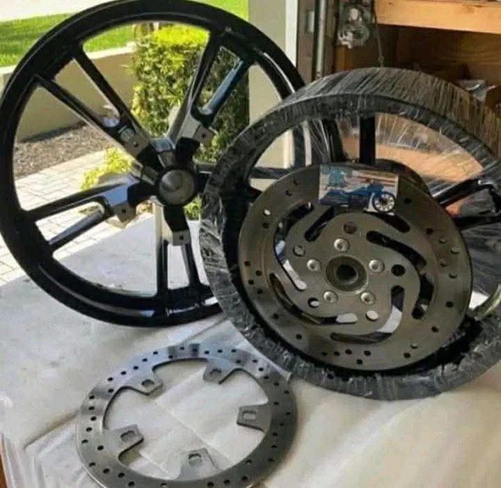 Harley-Davidson OEM Enforcer Wheels & Rotors – Vivid Black Powder Coat