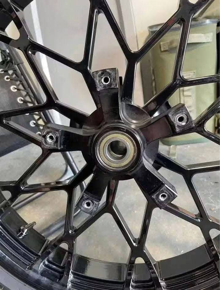 21" Harley-Davidson Front Wheel - Image 3