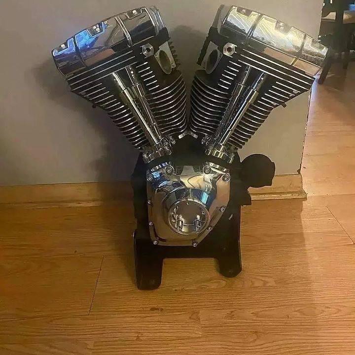 Harley-Davidson 96 Cubic Inch Twin Cam Engine (2010 FLHX) - Image 4