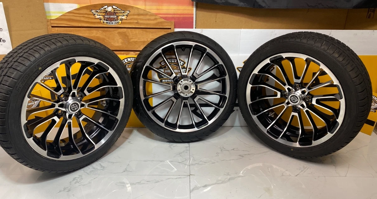 Harley-Davidson Freewheeler Custom Wheel Set