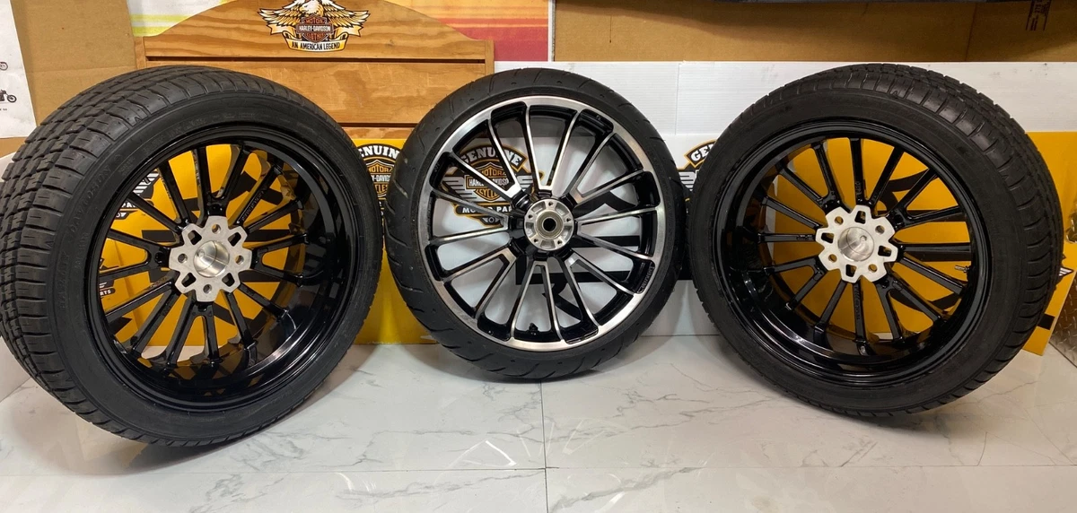 Harley-Davidson Freewheeler Custom Wheel Set - Image 5