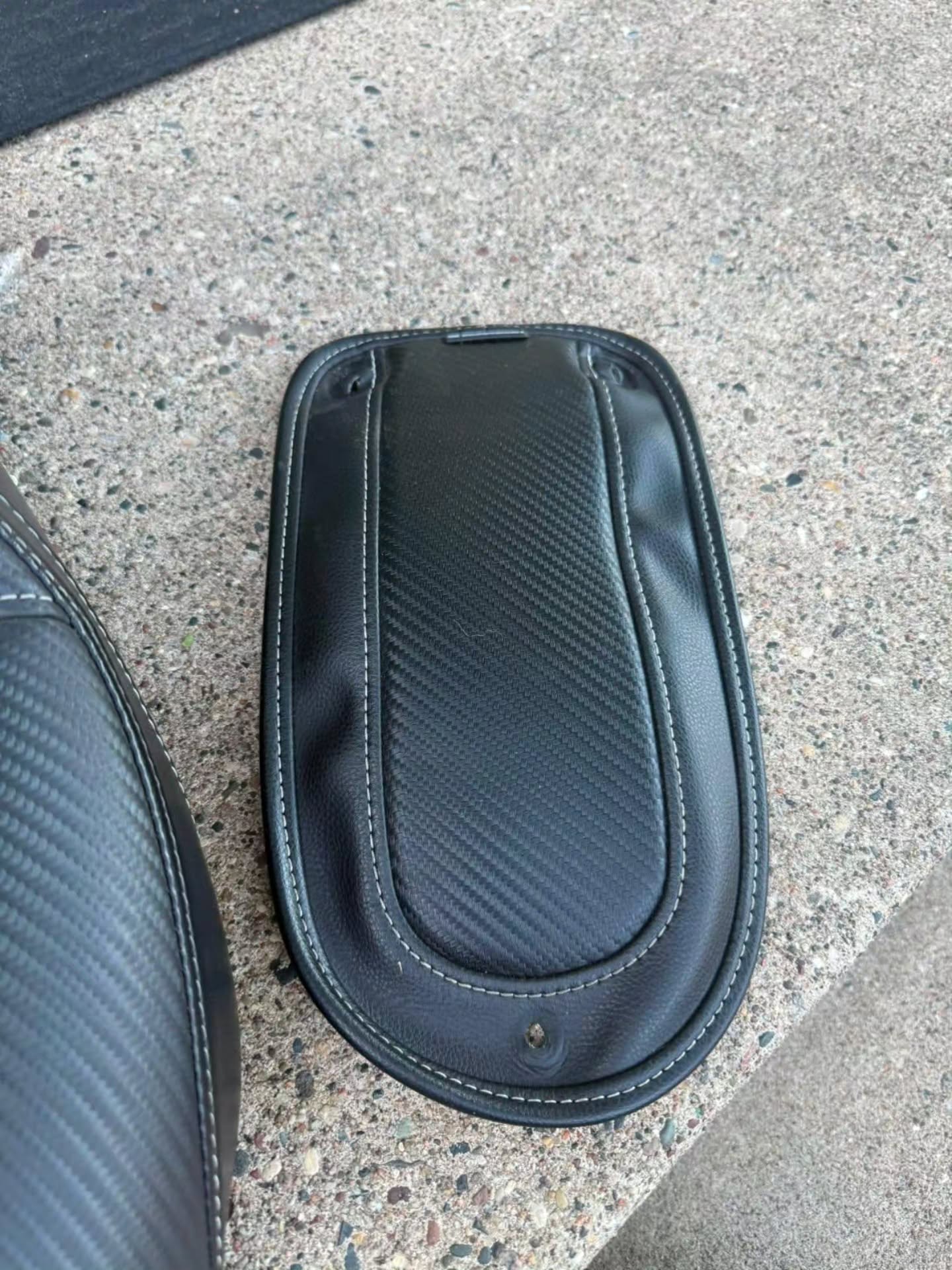 Saddlemen Dominator Seat – Complete 4-Piece Set - Image 3