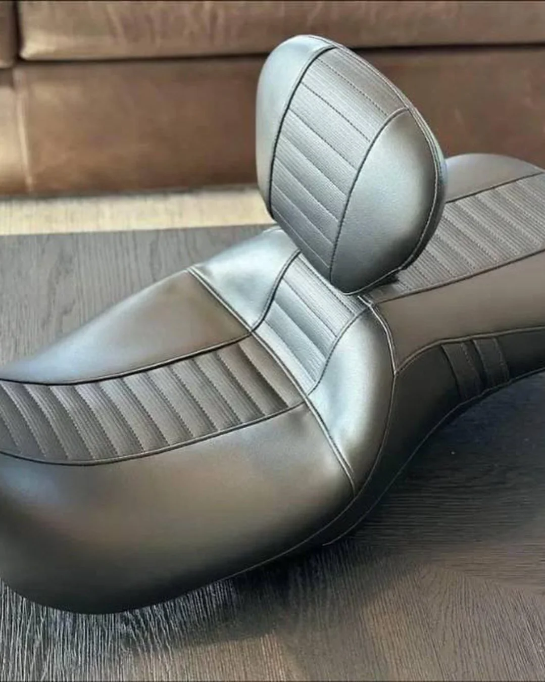 LaPera Outcast 2-Up Touring Seat – Harley-Davidson Touring - Image 2