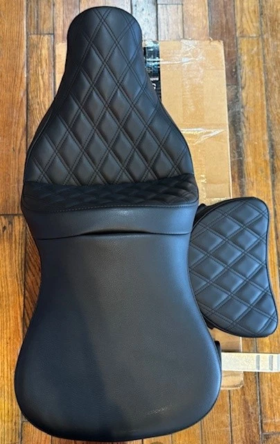 Saddlemen Explorer Lattice Gel Seat – Harley-Davidson Softail