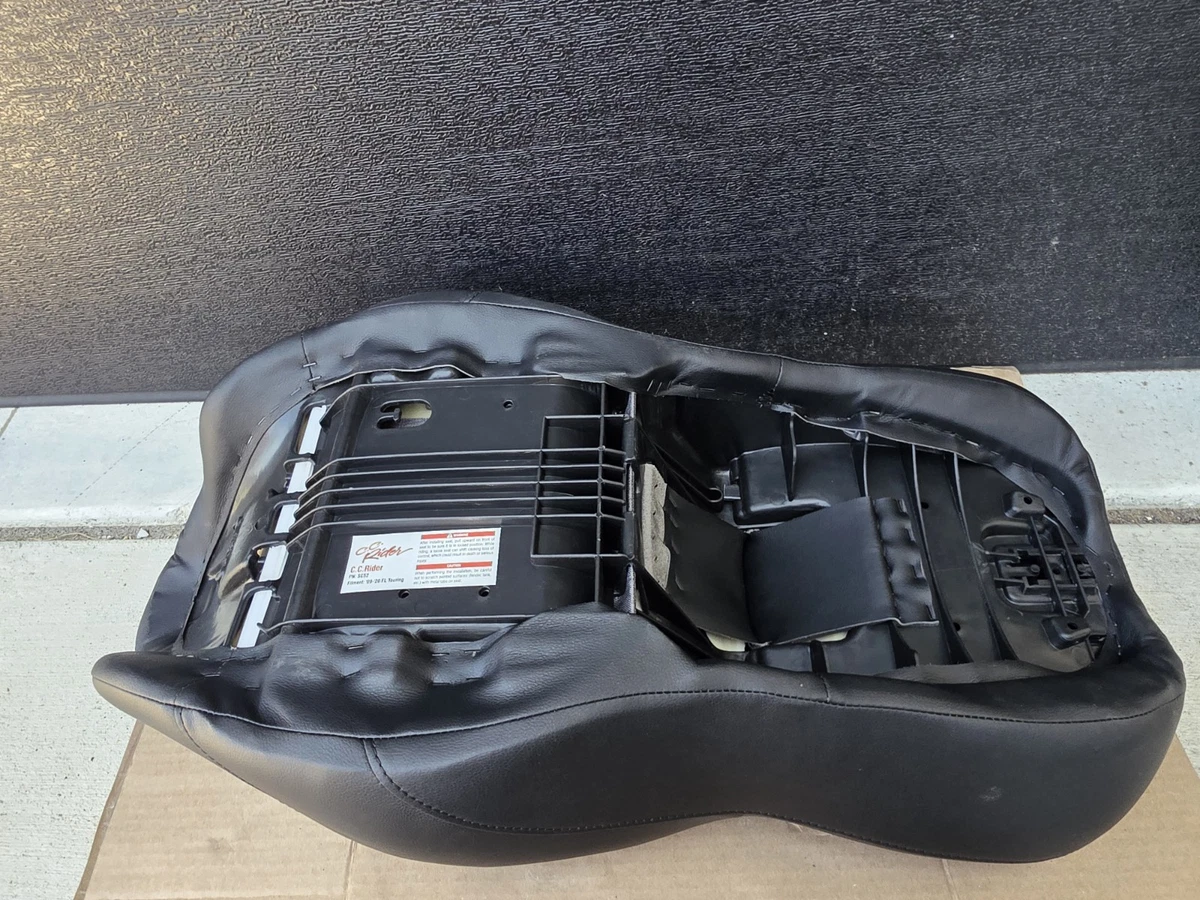 C.C. Rider SC52 Touring Seat for Harley-Davidson - Image 4
