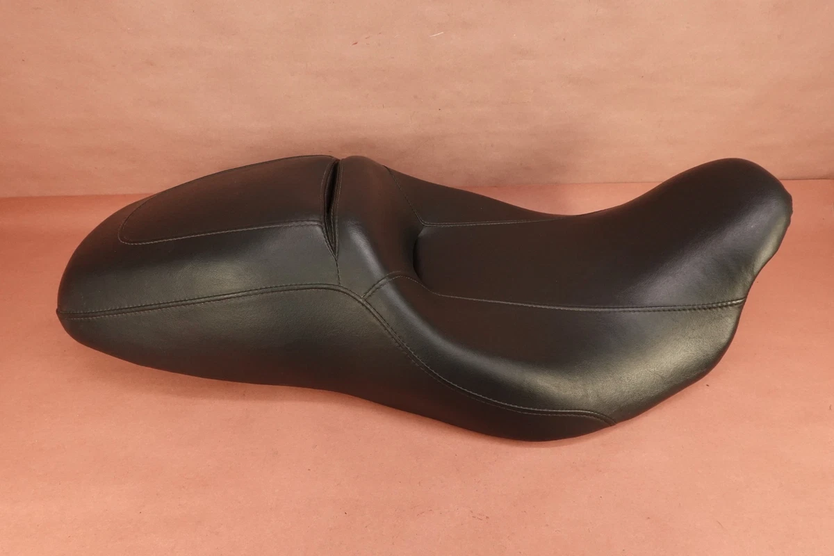 2007–2011 Harley-Davidson FLHX Street Glide Rider & Passenger Seat
