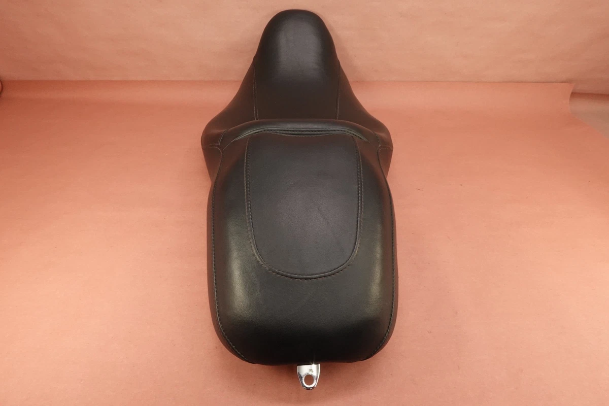 2007–2011 Harley-Davidson FLHX Street Glide Rider & Passenger Seat - Image 2