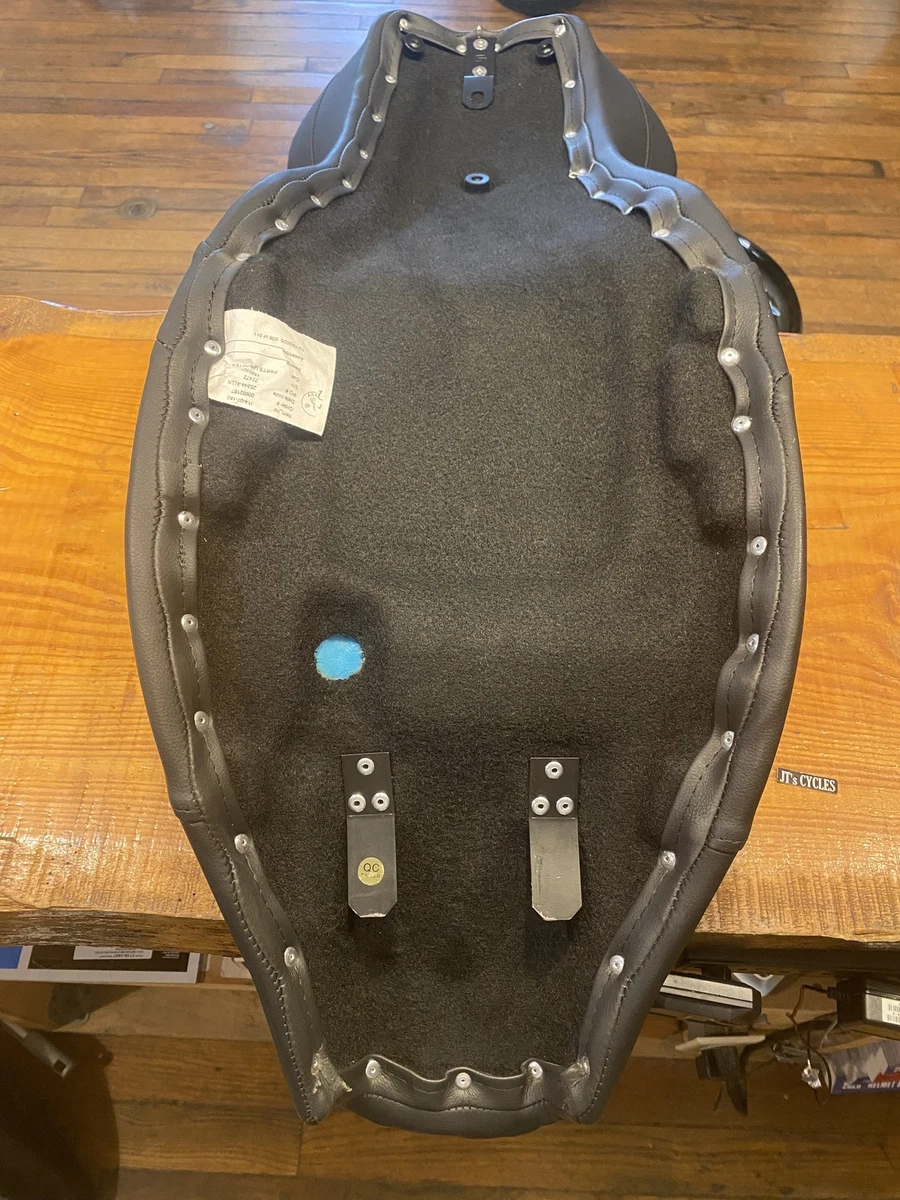 Saddlemen Road Sofa LS Seat – Unheated, Without Backrest - Image 4